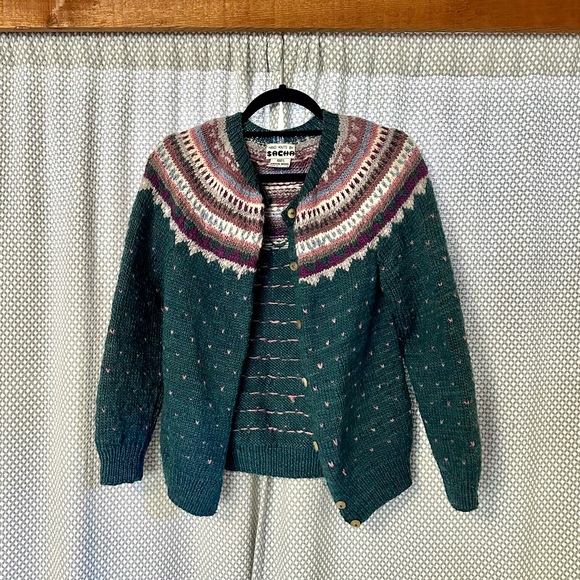 Vintage Handmade Fairisle Cardigan - Fits XS, S, M - Picture 7 of 16